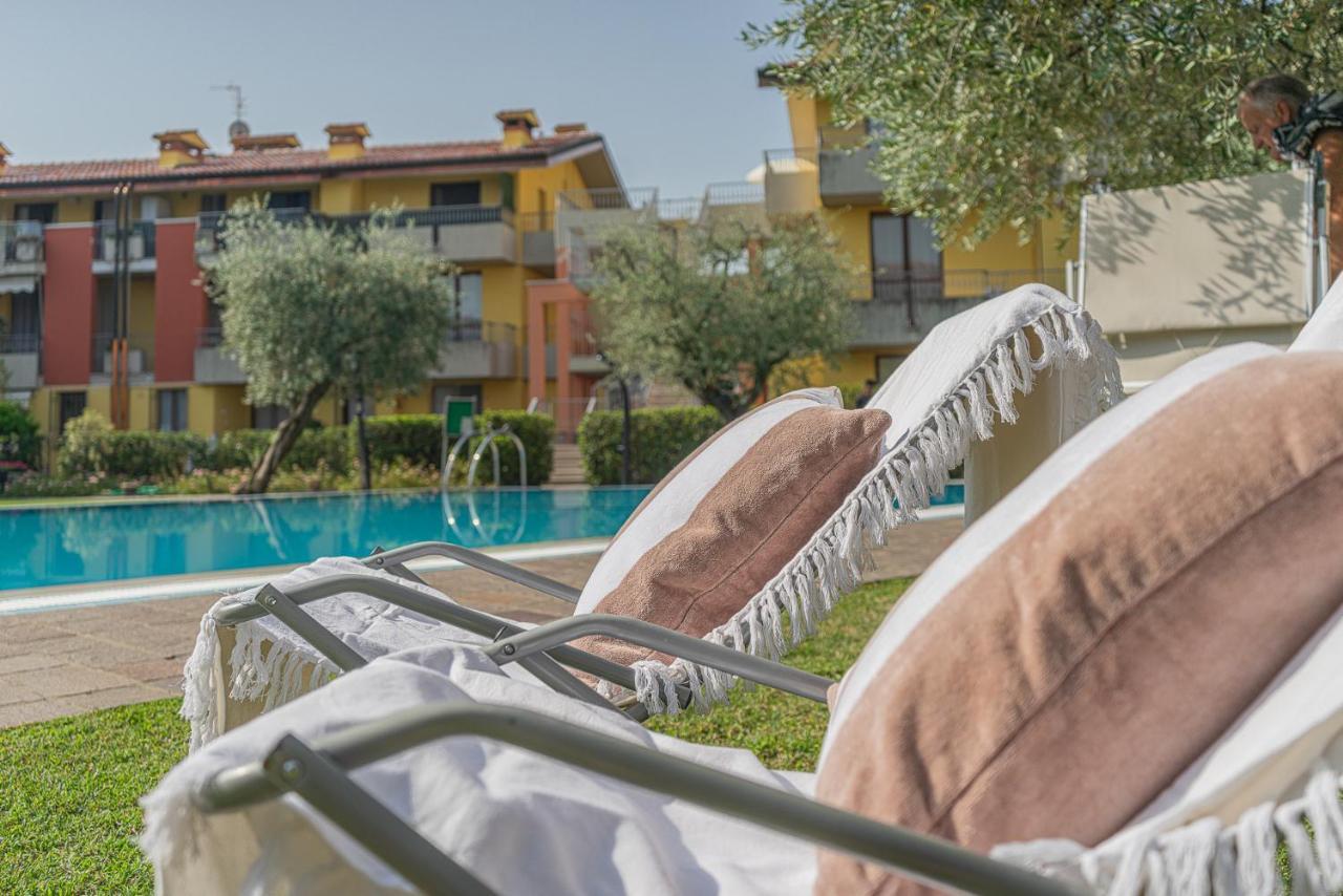 Dolce Vita Family Apartment Sirmione Eksteriør billede