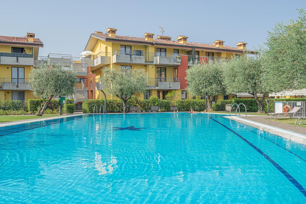 Dolce Vita Family Apartment Sirmione Eksteriør billede